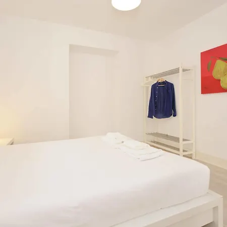 Hello Apartment *
